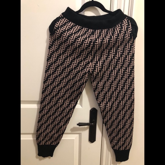 Jogger set - Picture 3 of 3